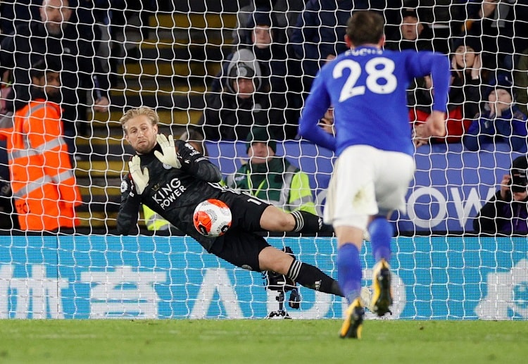 Premier League: Leicester chỉ còn hơn đội xếp sau là Chelsea 6 điểm