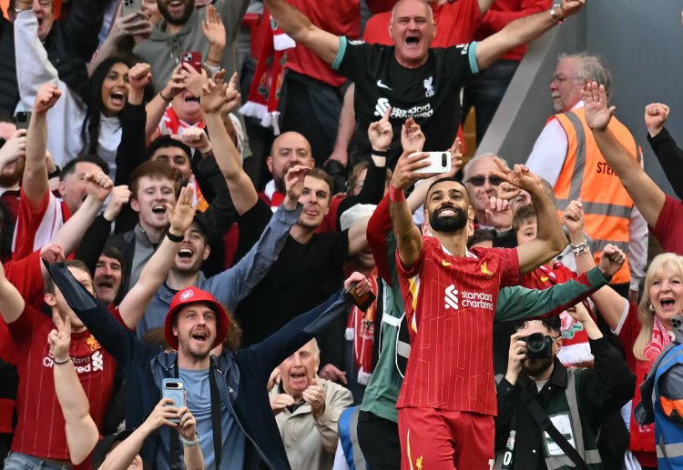 ၂၀၁၇-၂၀၁၈နဲ့ ၂၀၂၁-၂၀၂၂ ဘောလုံး ရာသီတွေမှာ ဒီဆုကို ၂ ကြိမ် ရရှိထား ဆာလာဟာ ဒီနှစ် အတွက် PFA ရဲ့ အကောင်းဆုံး ဘောလုံးသမားဆုကို ထပ်မံ ရရှိဖို့လည်း ရေပန်းအစားဆုံး ဖြစ်နေပါတယ်။