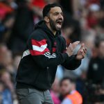 မန်ချက်စတာယူနိုက်တက် ကတော့ ပြီးခဲ့တဲ့ ရာသီက ပရီးမီးယားလိဂ်ကို အသင်းရဲ့ သမိုင်းတစ်လျှောက် အဆိုးရွားဆုံး ရာသီတွေထဲက တစ်ခု အဖြစ် အဆင့် ၁၄ နေရာနဲ့ သိမ်းခဲ့ရတာ ဖြစ်ပါတယ်။