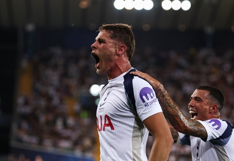 토트넘과의 천적 관계를 재현할지 관심이 쏠린다.