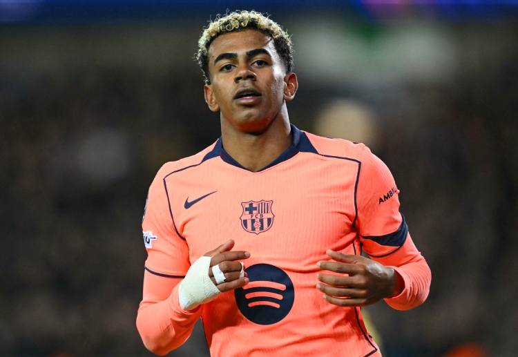 ယာမယ် ကတော့ ပြီးခဲ့တဲ့ ရာသီက လာလီဂါ ကလပ် ဘာစီလိုနာ အတွက် ပြိုင်ပွဲစုံ ၅၅ ပွဲ ကစားကာ ၁၈ ဂိုးသွင်း၊ ဂိုးဖန်တီးမှု ၂၁ ကြိမ် ပြုလုပ်ကာ ပြည်တွင်း ဆုဖလား အားလုံး သိမ်းပိုက်နိုင်ခဲ့ပါတယ်။