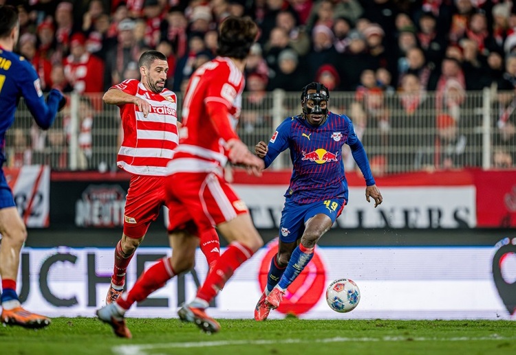 Yan Diomande gears up to help RB Leipzig secure a win over SC Freiburg in an upcoming Bundesliga match