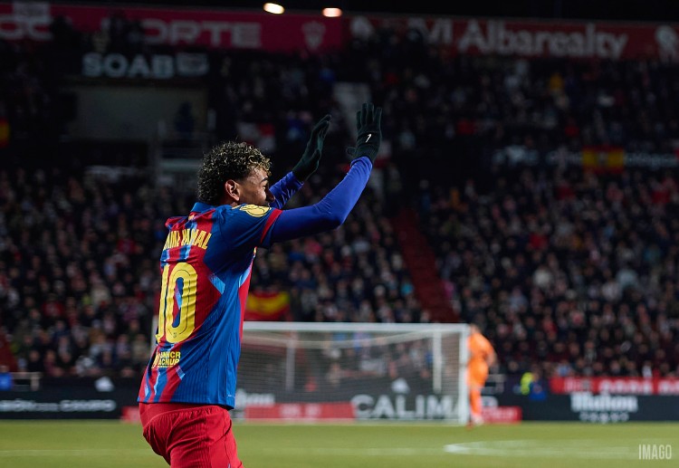 国王杯 拉敏·亚马尔在上一场比赛中上演了个人职业生涯的首个帽子戏法，为球队注入了强大的动力。