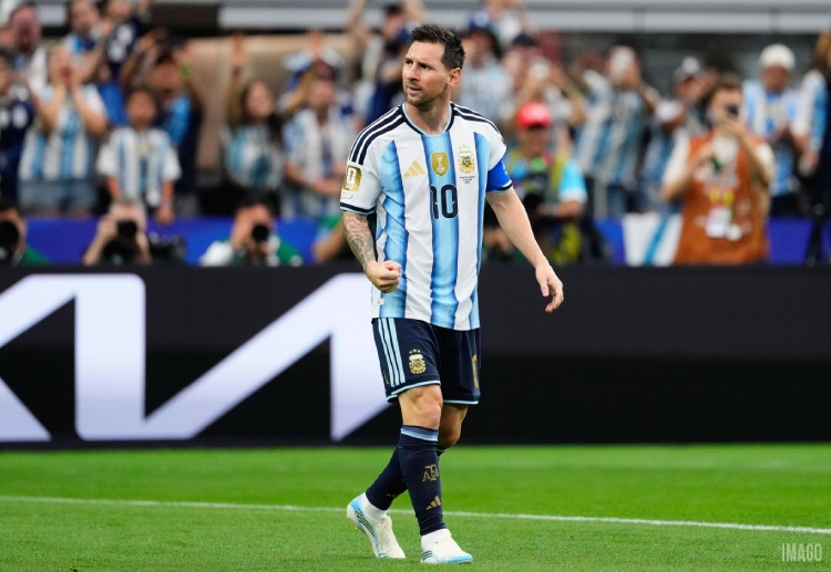 ဗုဒ္ဓဟူးနေ့က ကစားခဲ့တဲ့ ကမ္ဘာ့ဖလား ဆီမီးဖိုင်နယ် ပွဲစဉ်မှာ အာဂျင်တီးနားဟာ အင်္ဂလန်ကို ၂ ဂိုး ၁ ဂိုးနဲ့ အနိုင်ရရှိခဲ့ပြီး ဥရော ပချန်ပီယံ စပိန်အသင်းနဲ့ ဗိုလ်လုပွဲမှာ ရင်ဆိုင်ရတော့မှာပါ။